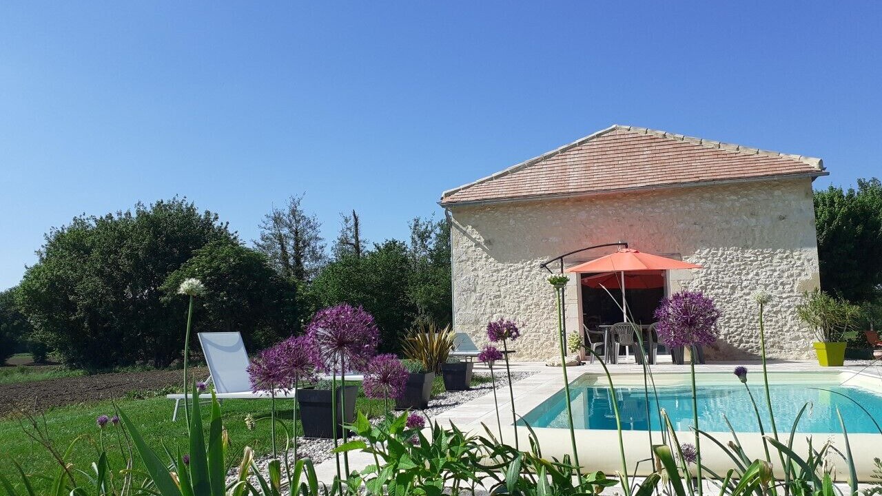 Photo of Outdoor in Saint-Martin-de-Villereal