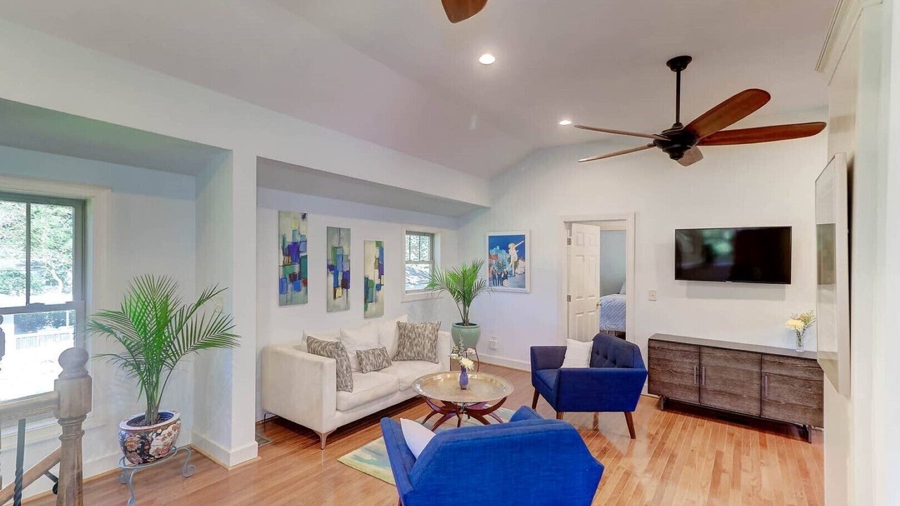 Photo of Livingroom in West Ashley