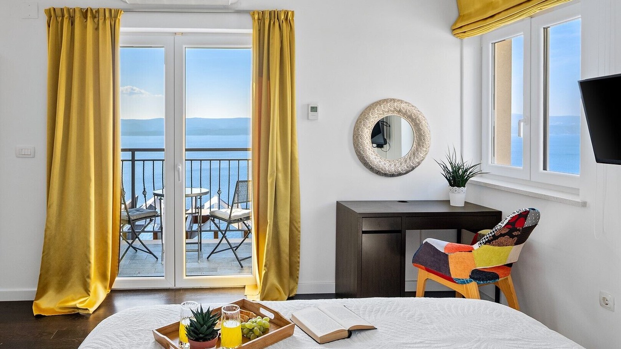 Photo of Patio Balcony in Mimice