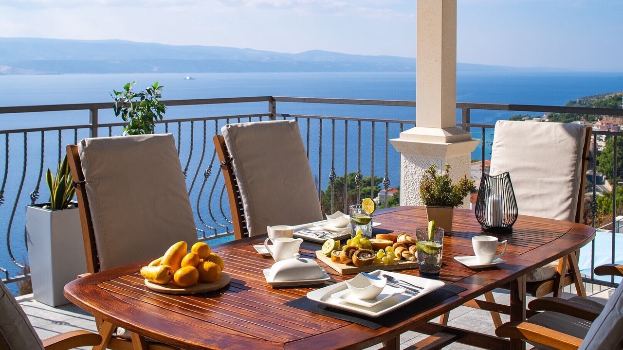 Photo of Patio Balcony in Mimice