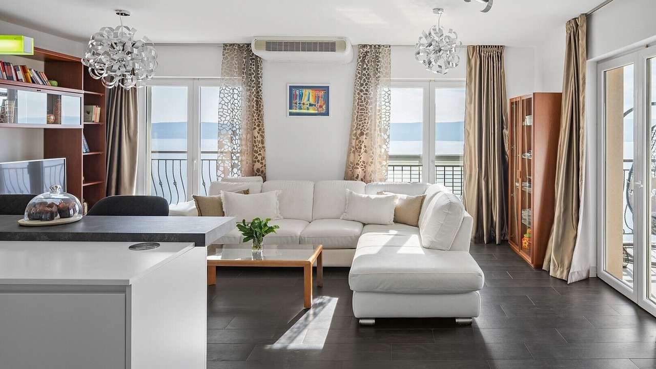 Photo of Patio Balcony in Mimice