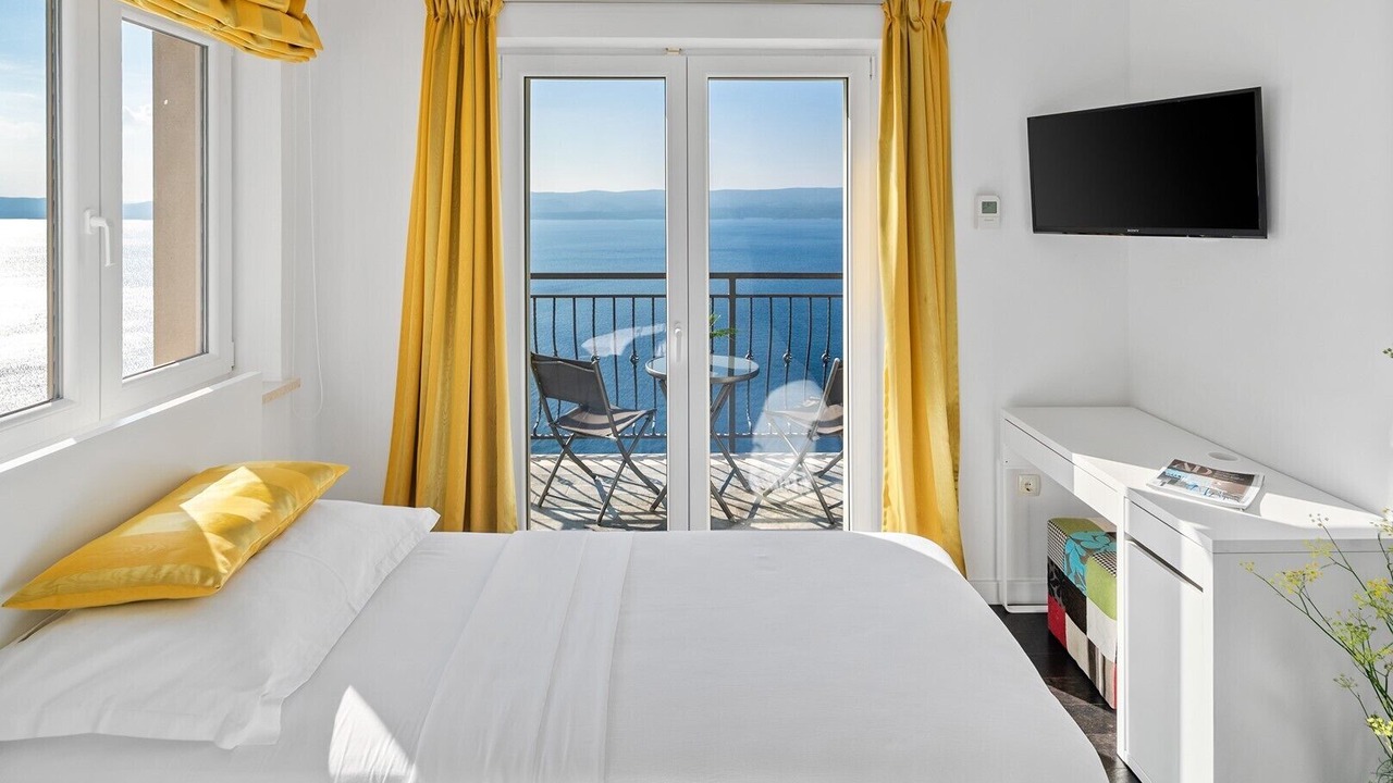 Photo of Patio Balcony in Mimice