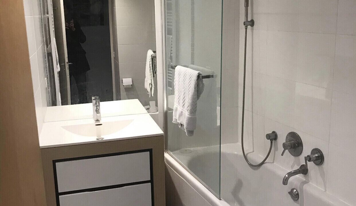 Photo of Bathroom in Odeon