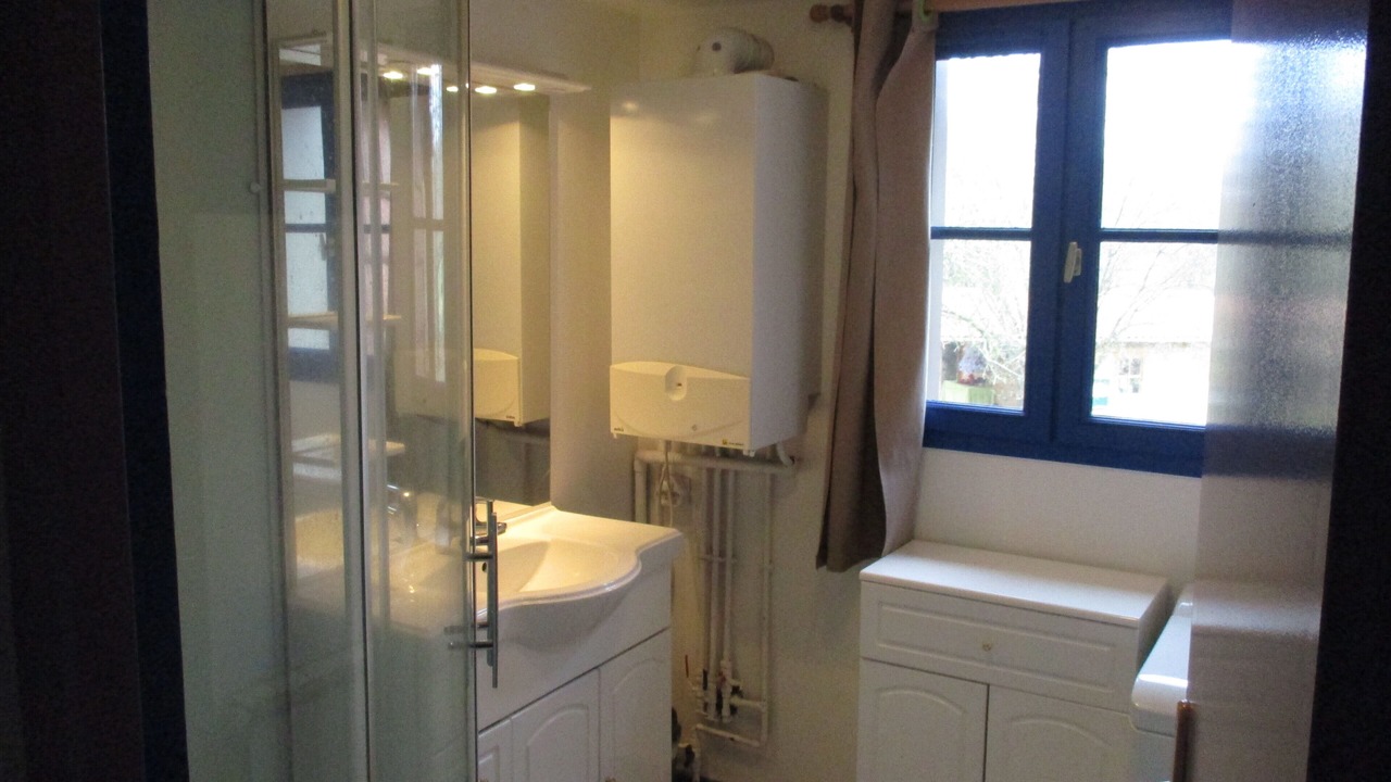 Photo of Bathroom in Bussiere-Dunoise