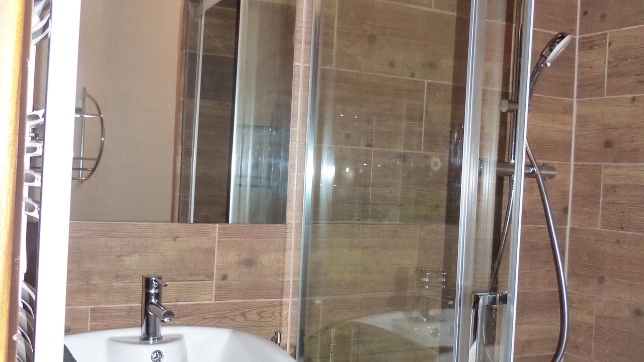Photo of Bathroom in Frayssinet-le-Gelat