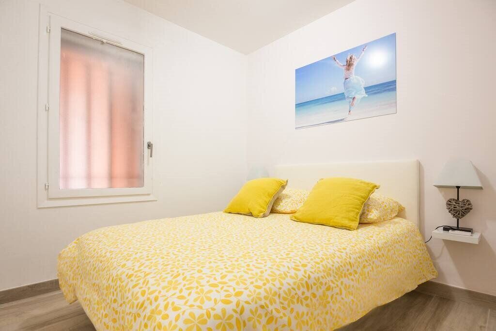 Photo of Bedroom in Agay