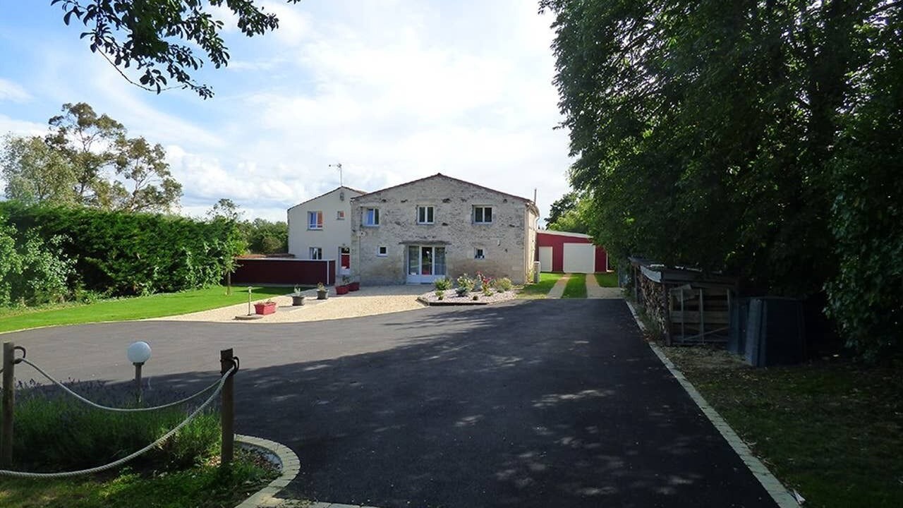 Photo of Outdoor in Bouille-Courdault