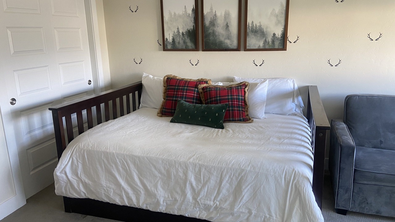 Photo of Bedroom in Dillon