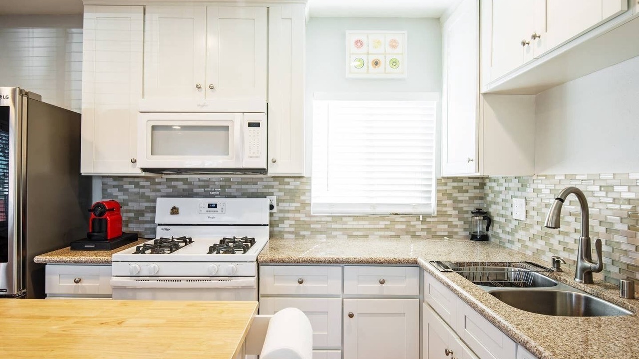 Photo of Kitchen in Del Rey