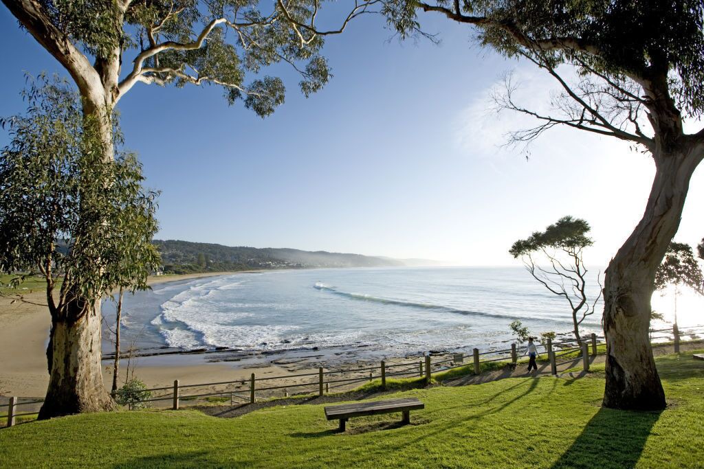 Photo of Others in Lorne