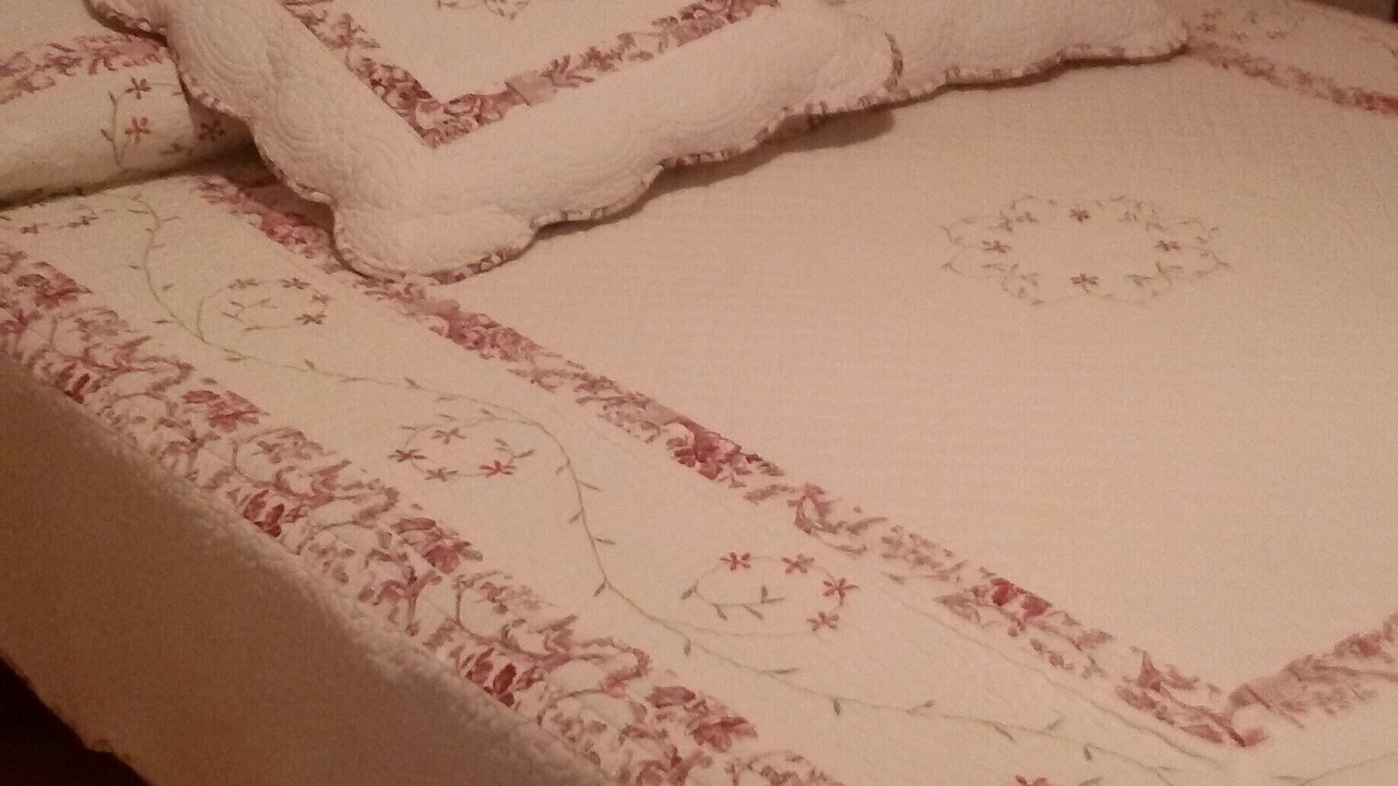 Photo of Bedroom in Limoux