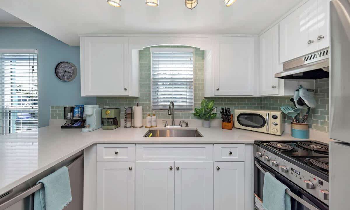 Photo of Kitchen in Bay Esplanade