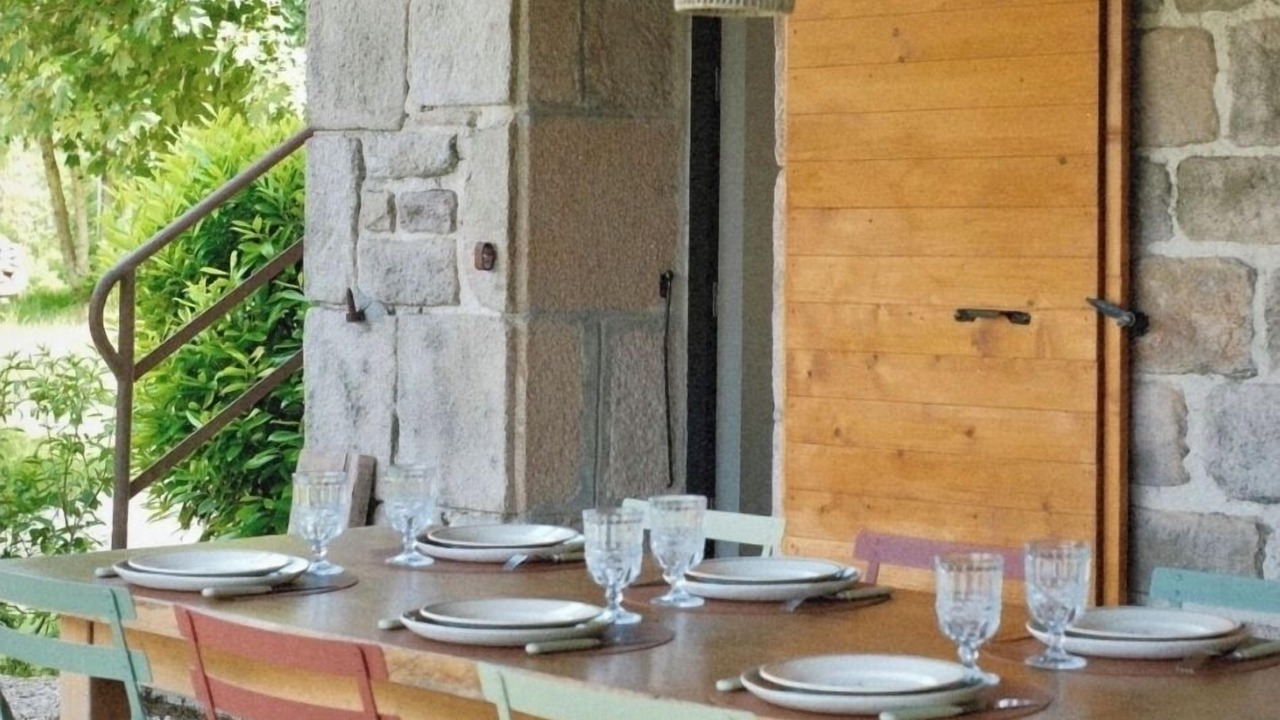 Photo of Outdoor in Viam