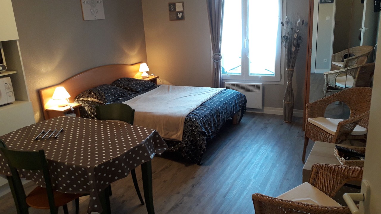 Photo of Bedroom in Bagneres-de-Bigorre