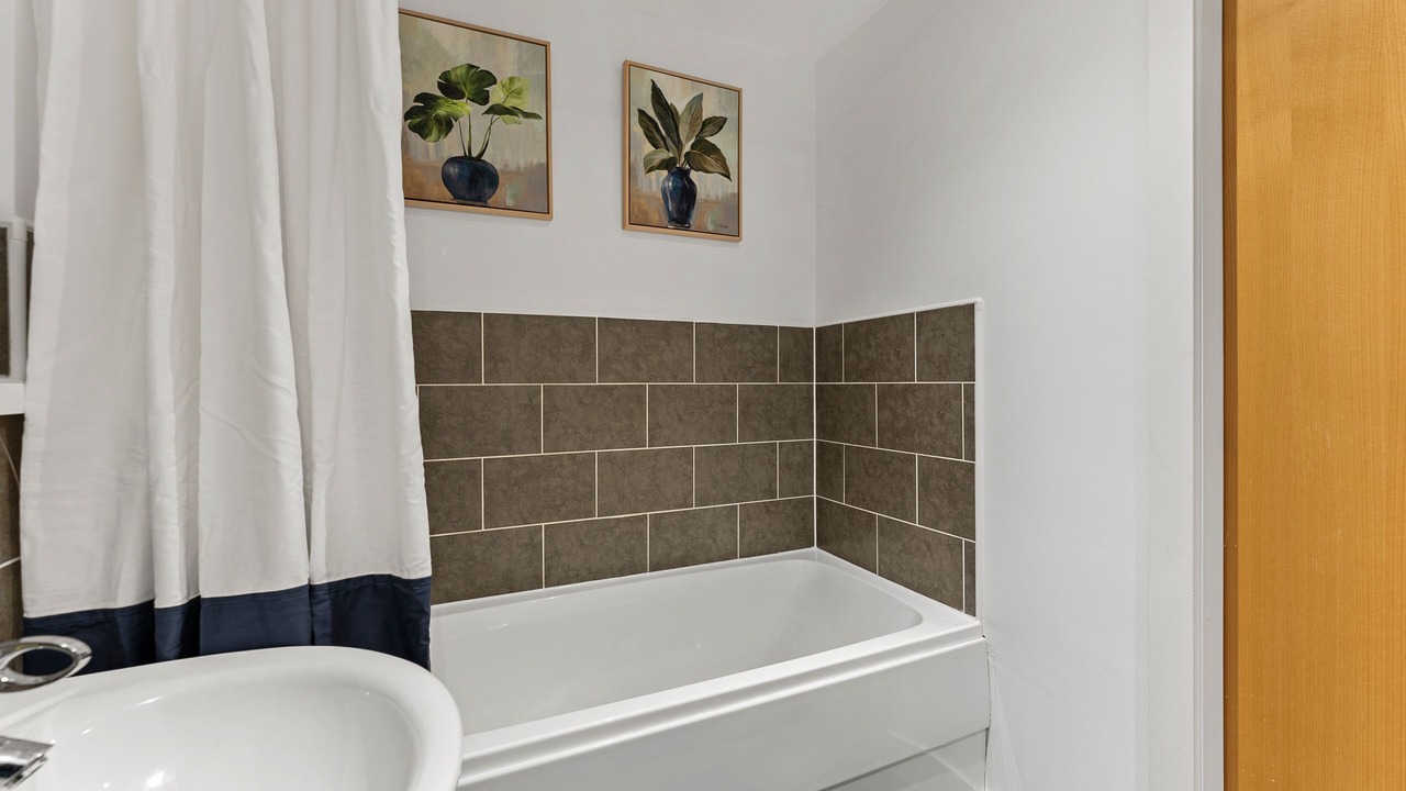 Photo of Bathroom in Healey Lane