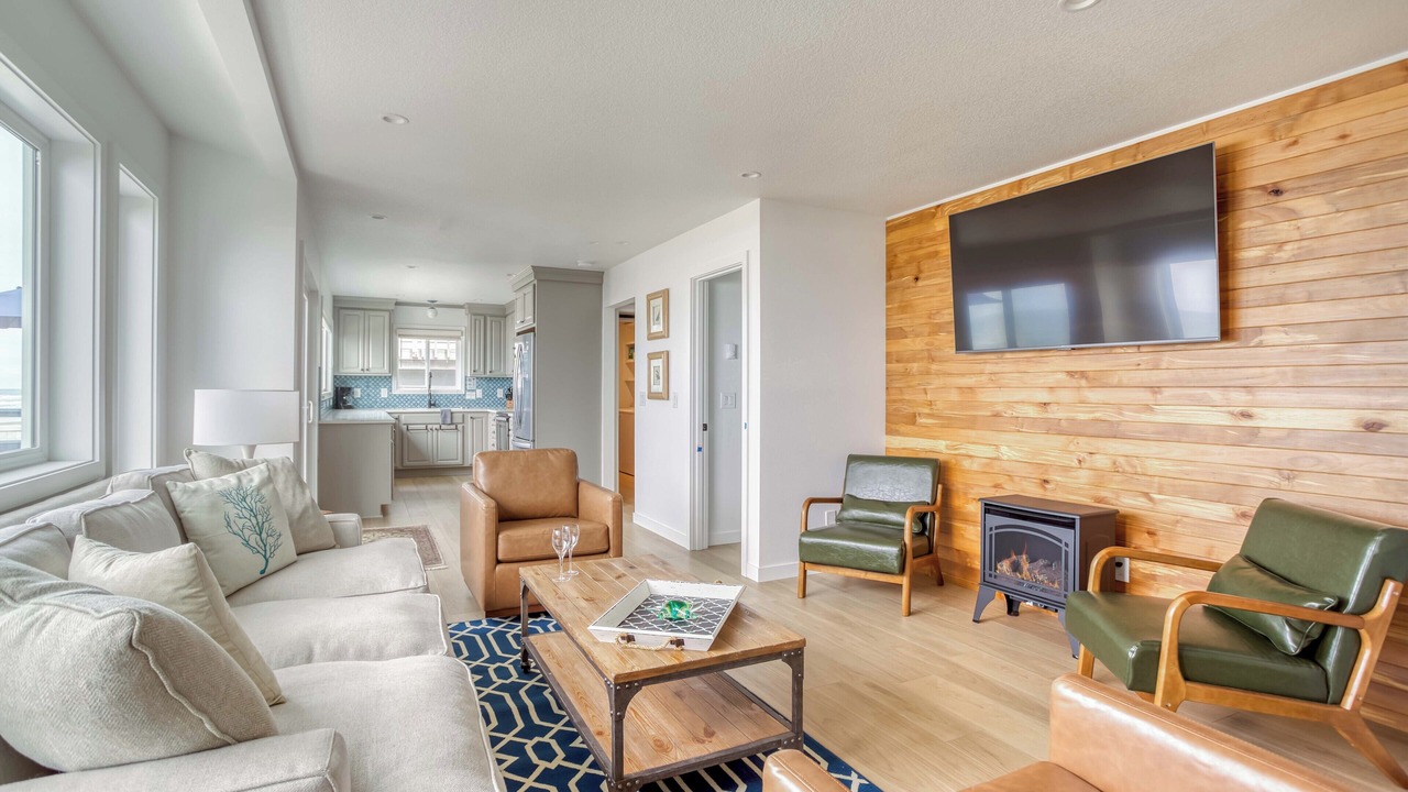 Photo of Livingroom in Seal Rock