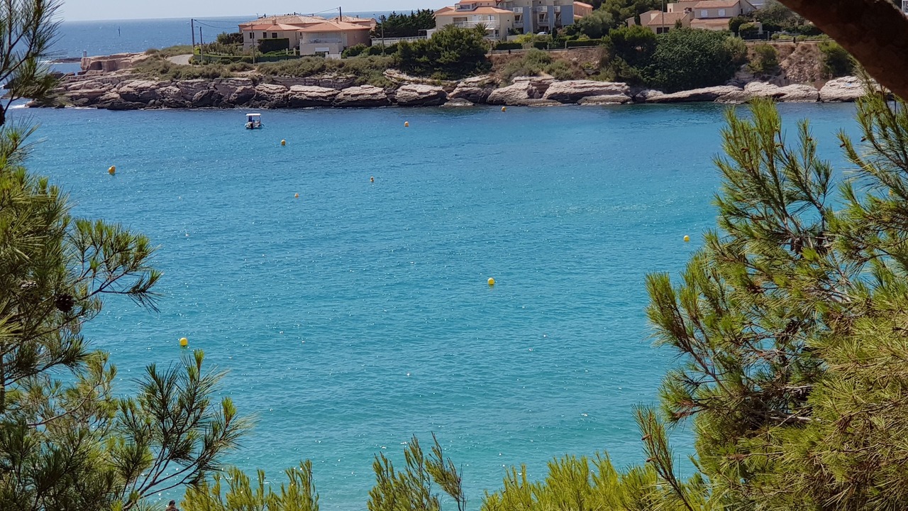 Photo of Others in La Couronne