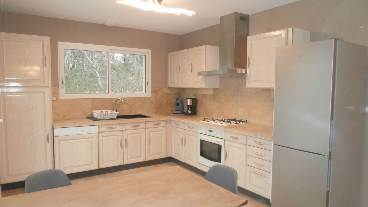 Photo of Kitchen in Saint Alban Auriolles