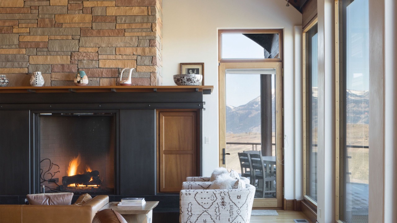 Photo of Livingroom in Spring Creek Ranch