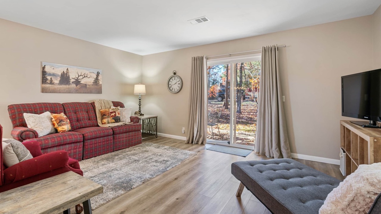 Photo of Bedroom in Hot Springs Village