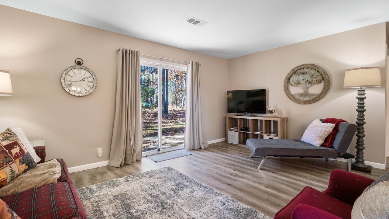 Photo of Bedroom in Hot Springs Village