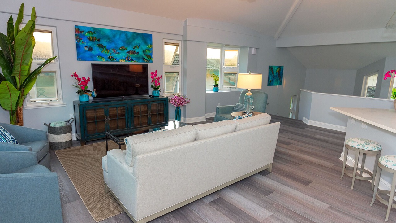 Photo of Others in Kaiulani