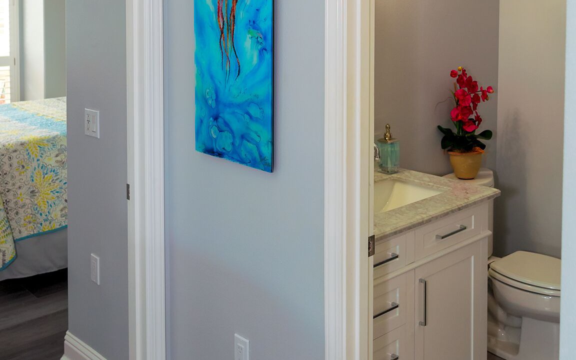 Photo of Bathroom in Kaiulani