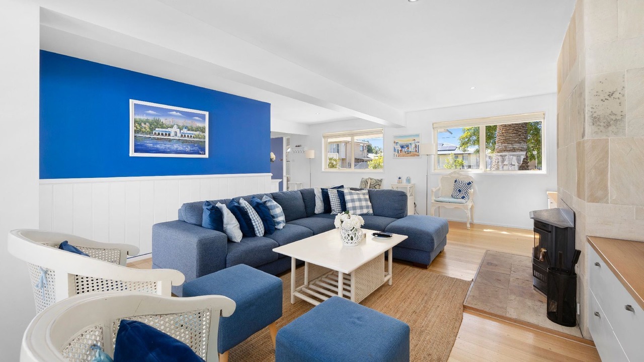 Photo of Livingroom in Safety Beach