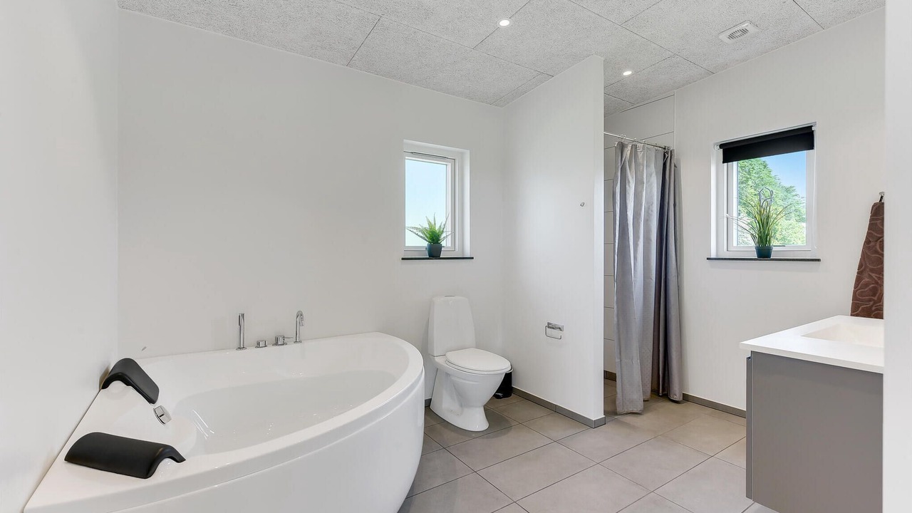 Photo of Bathroom in Fynshav