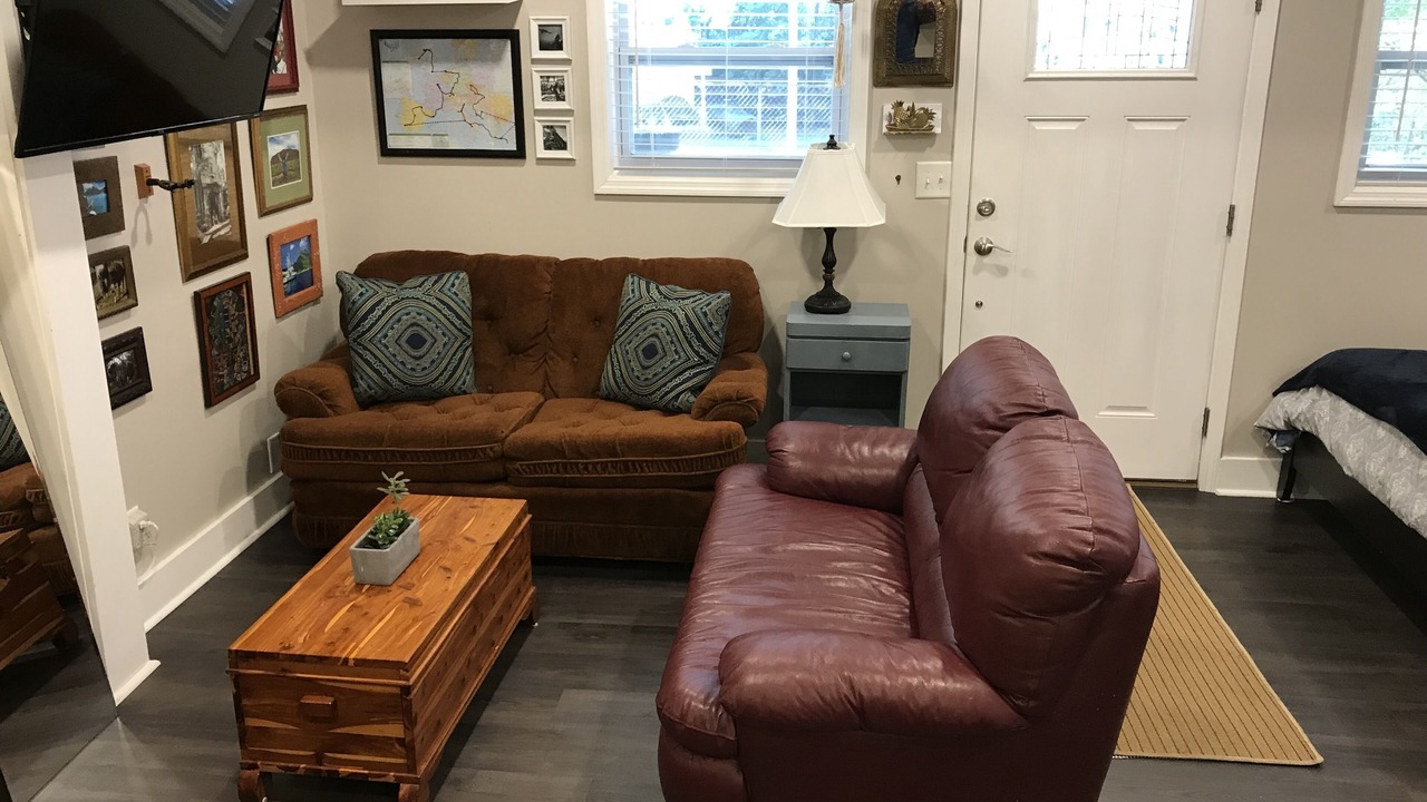 Photo of Livingroom in Canton