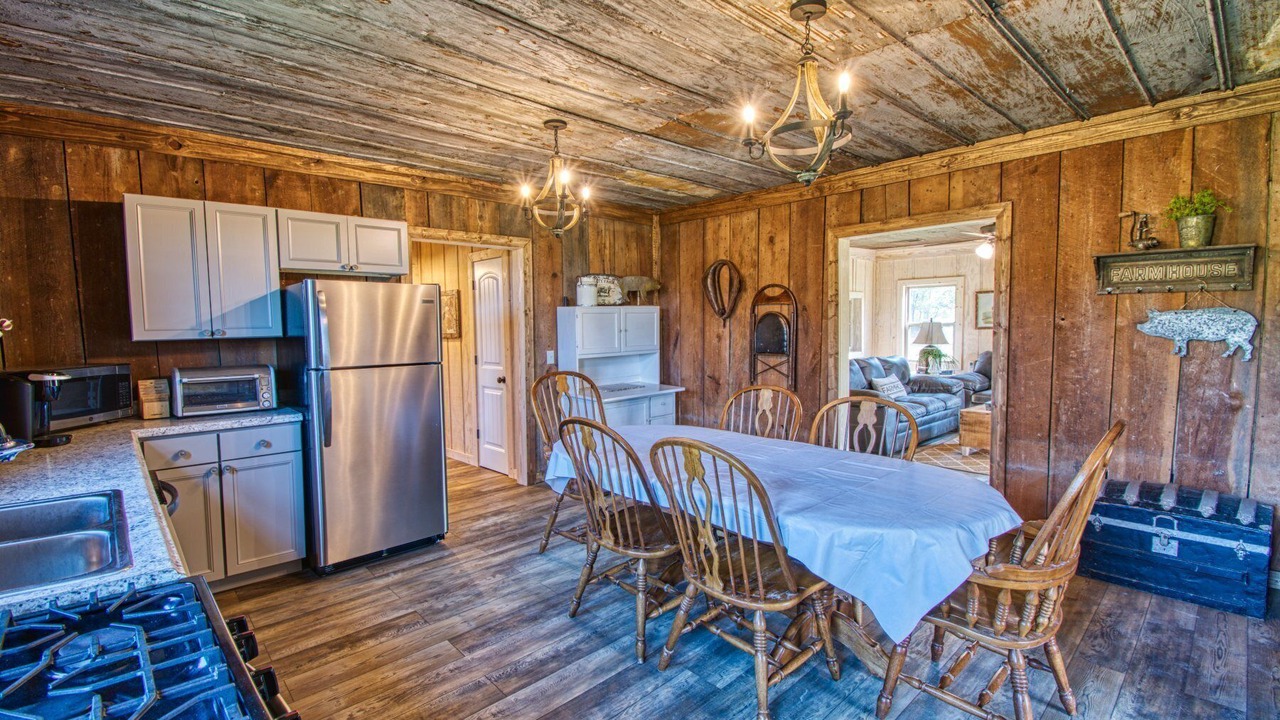 Photo of Kitchen in Alix