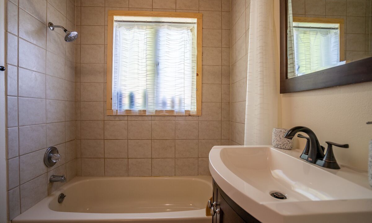 Photo of Bathroom in Lazy Mountain