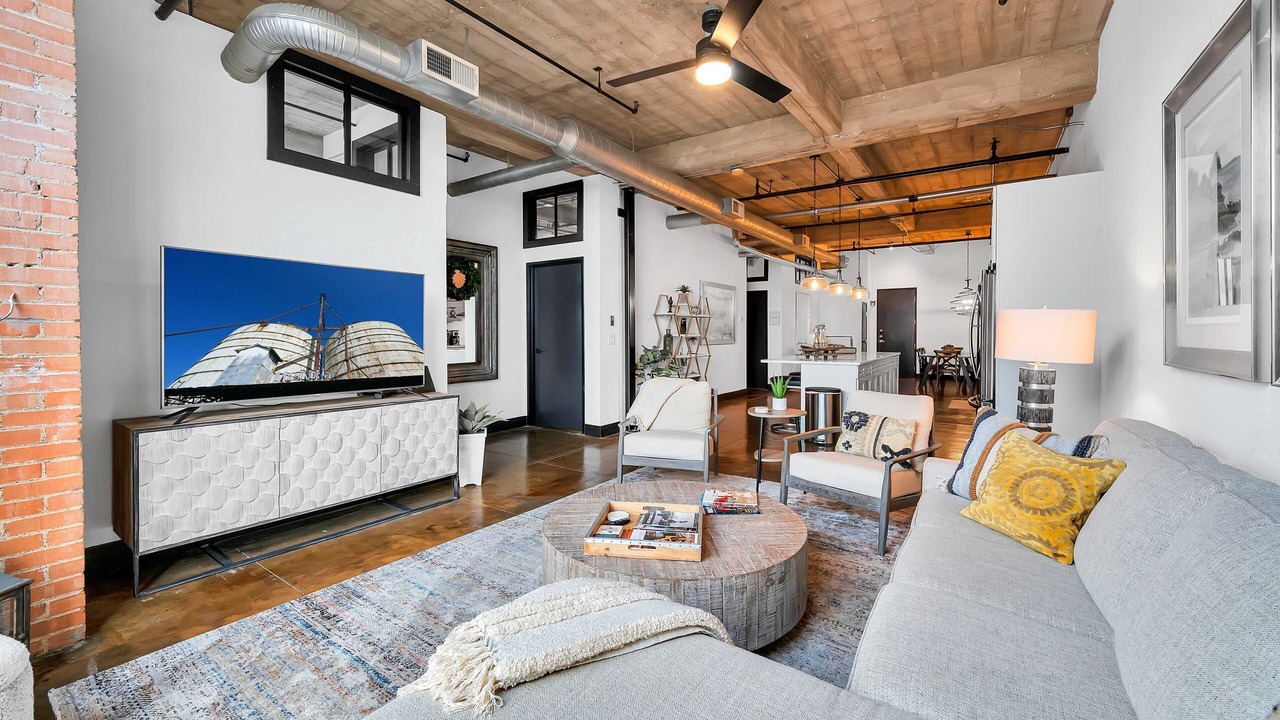 Photo of Livingroom in Brazos