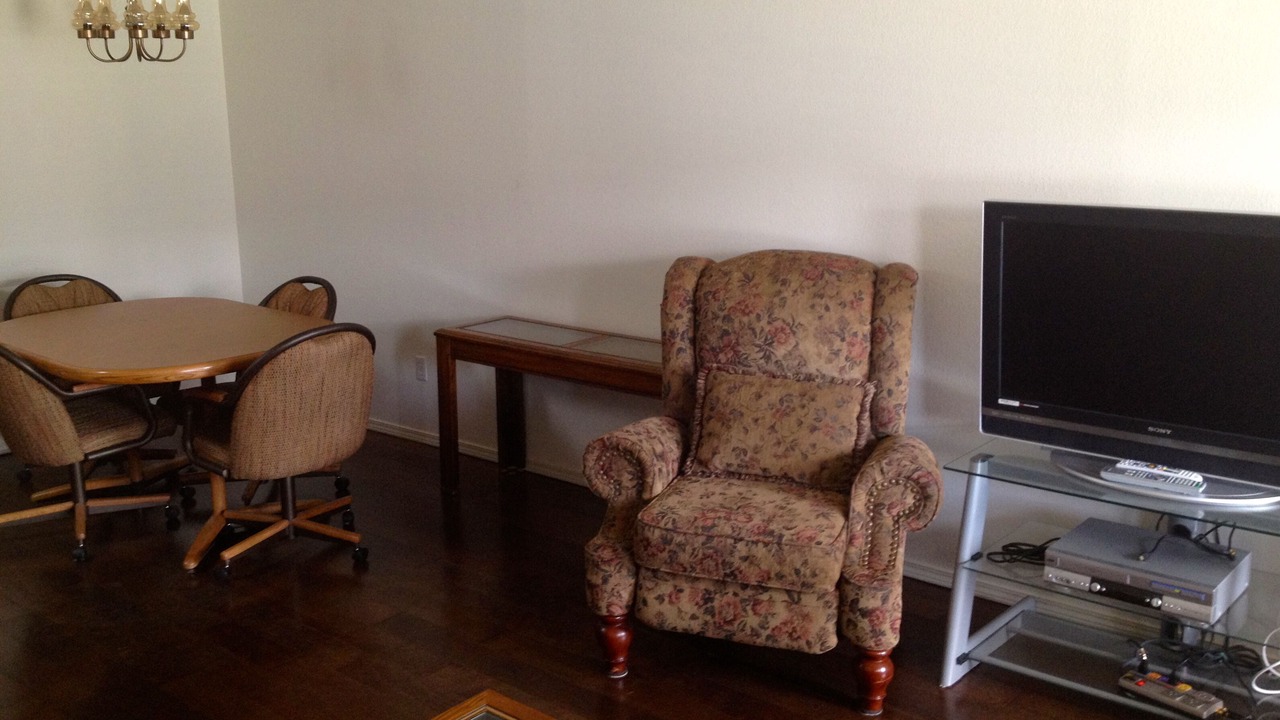 Photo of Livingroom in Mission