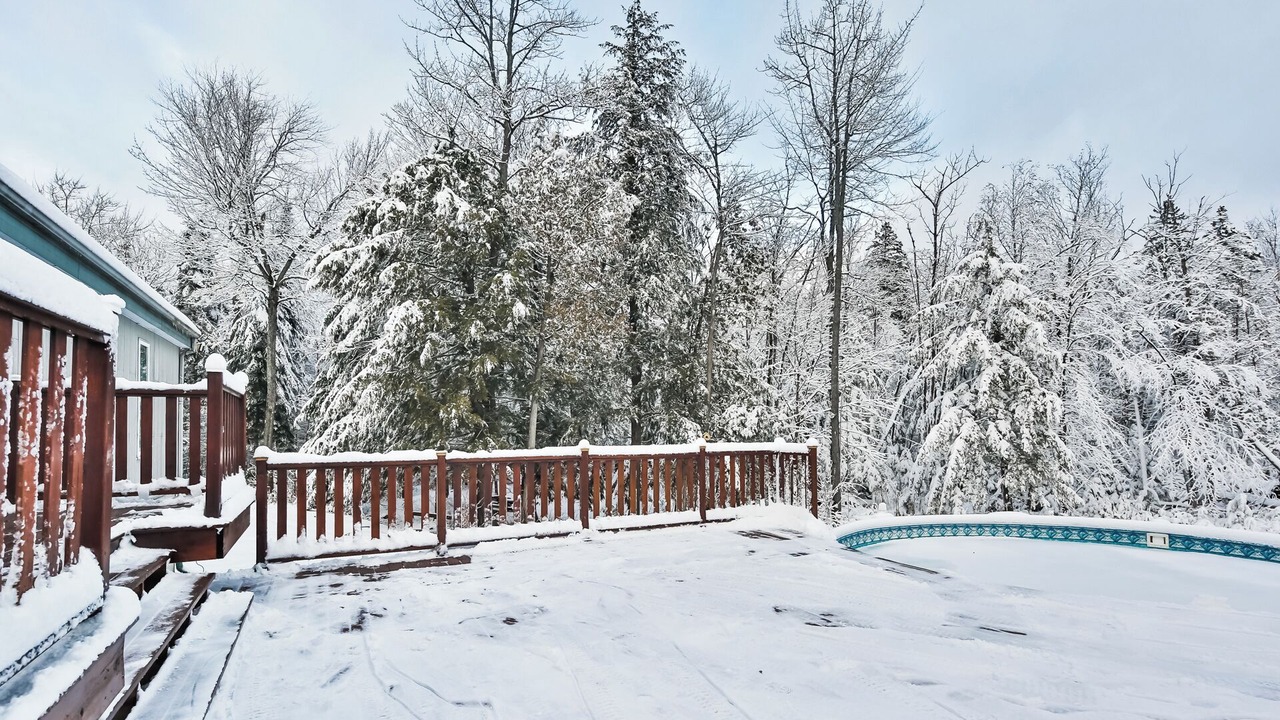 Photo of Outdoor in Mille-Isles