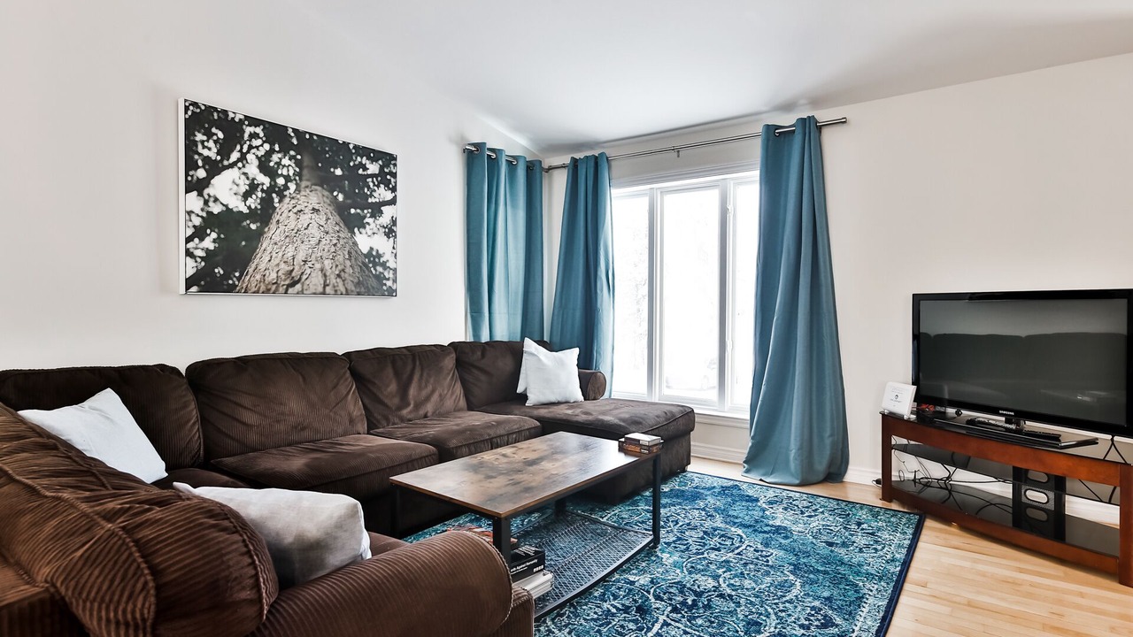 Photo of Livingroom in Mille-Isles