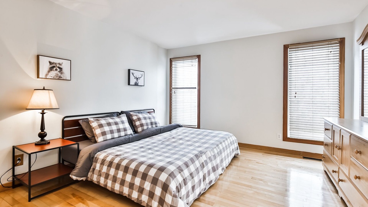 Photo of Bedroom in Mille-Isles
