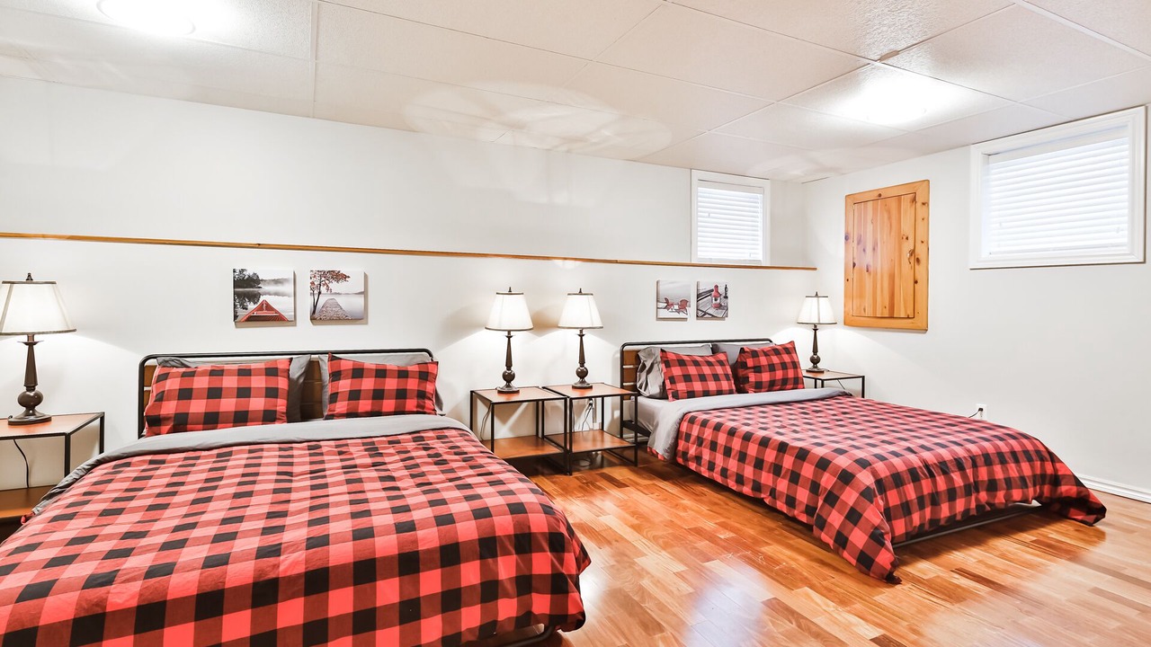 Photo of Bedroom in Mille-Isles