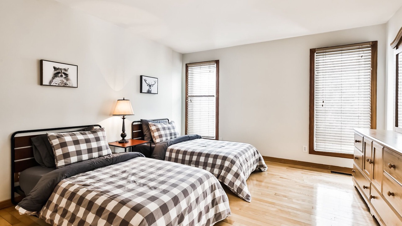 Photo of Bedroom in Mille-Isles