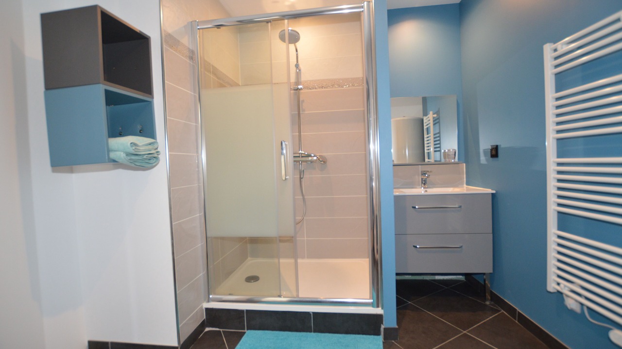 Photo of Bathroom in Saint-Coulomb