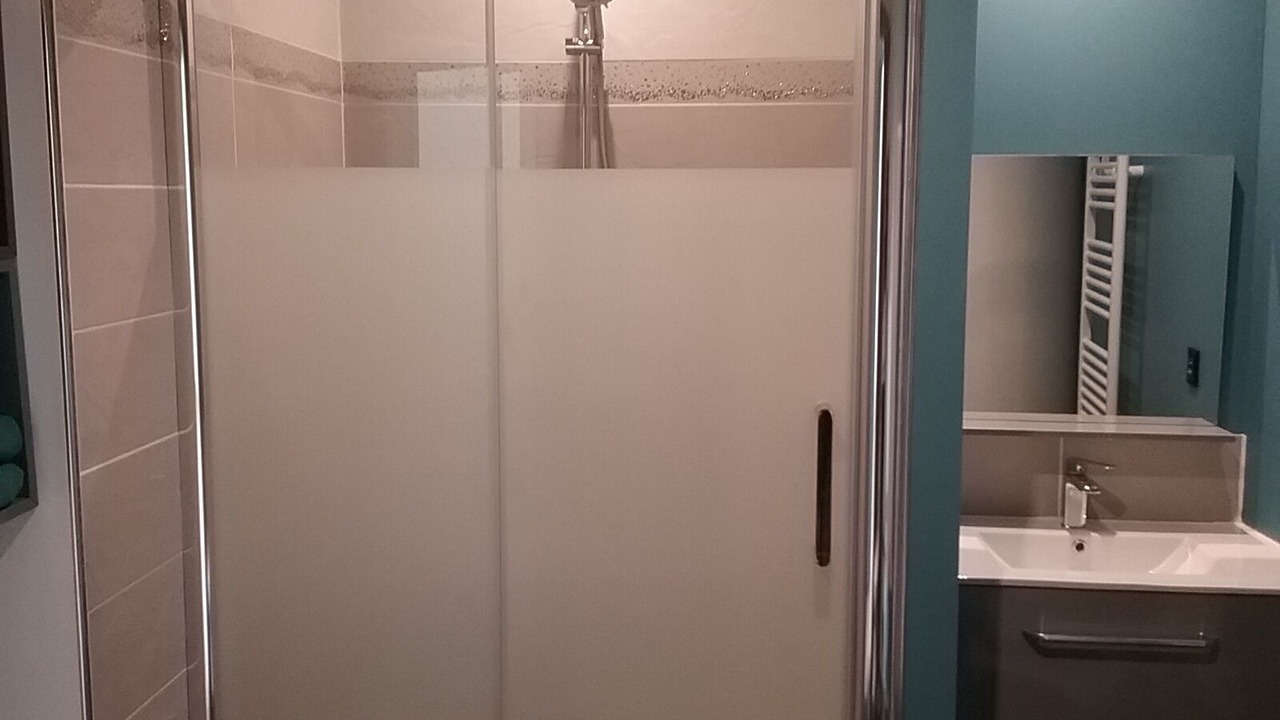 Photo of Bathroom in Saint-Coulomb