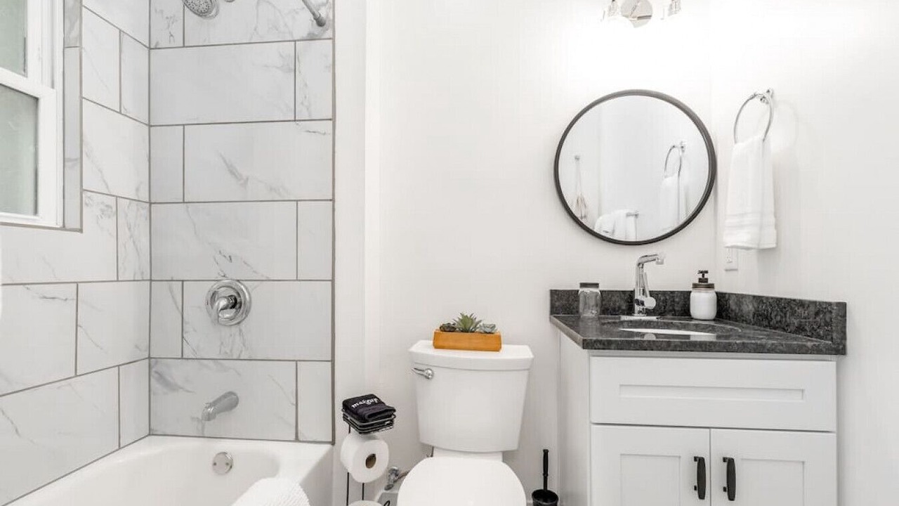 Photo of Bathroom in South Hyde Park