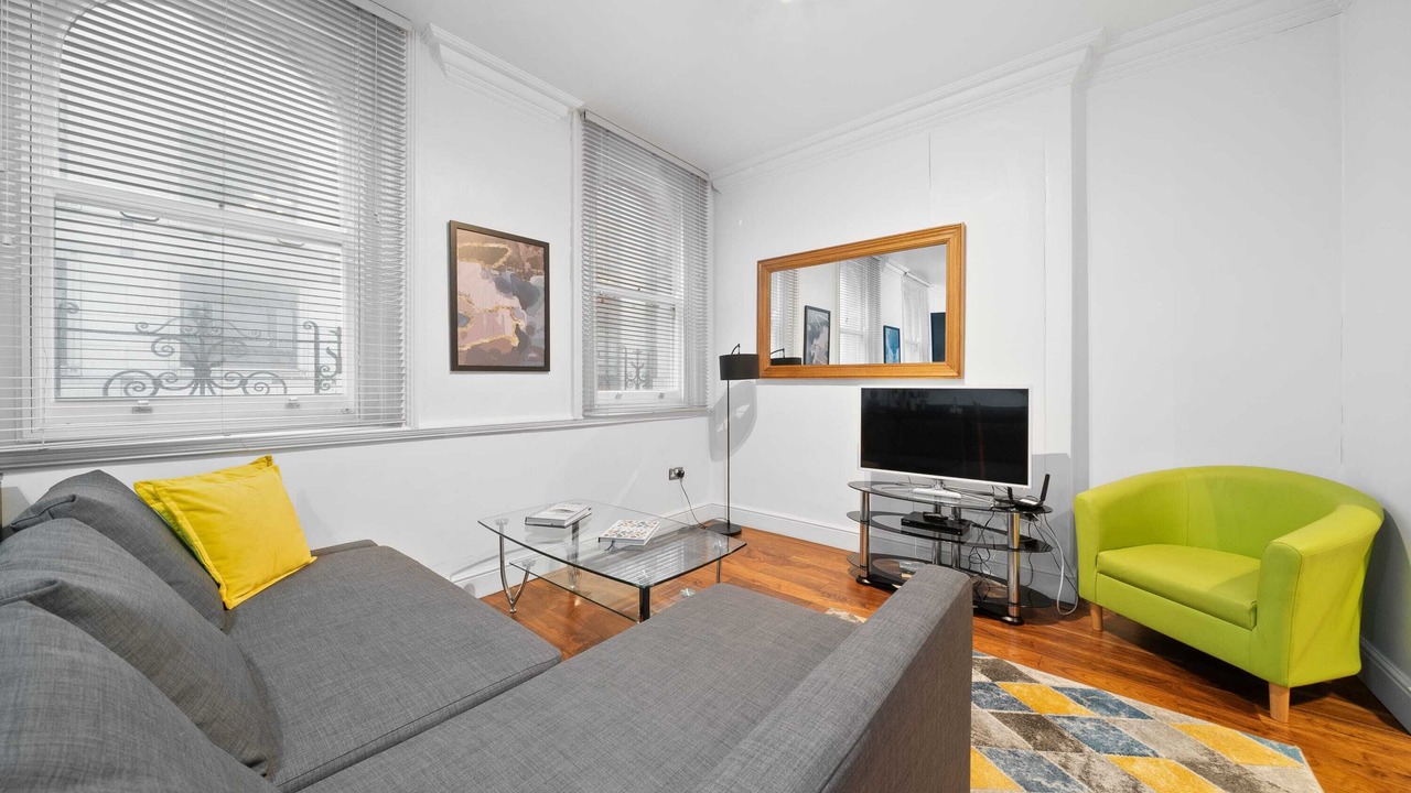 Photo of Others in Lime Street