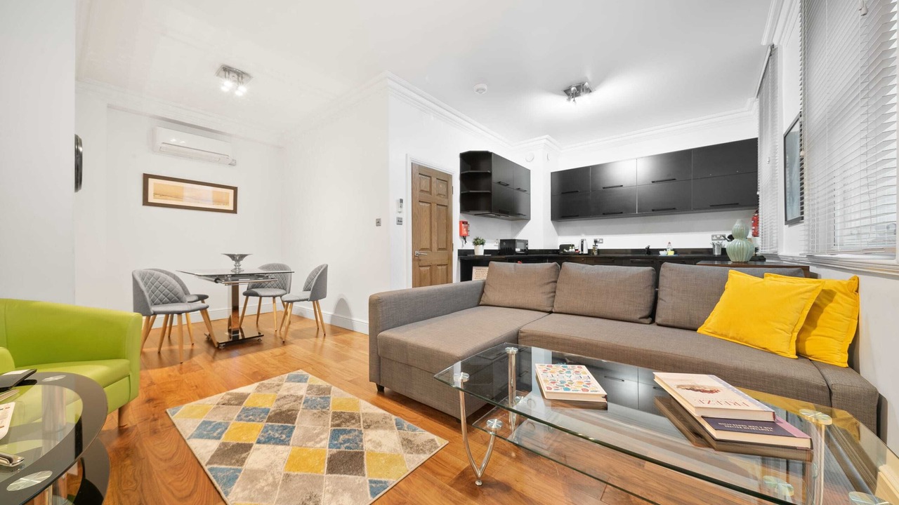 Photo of Bedroom in Lime Street