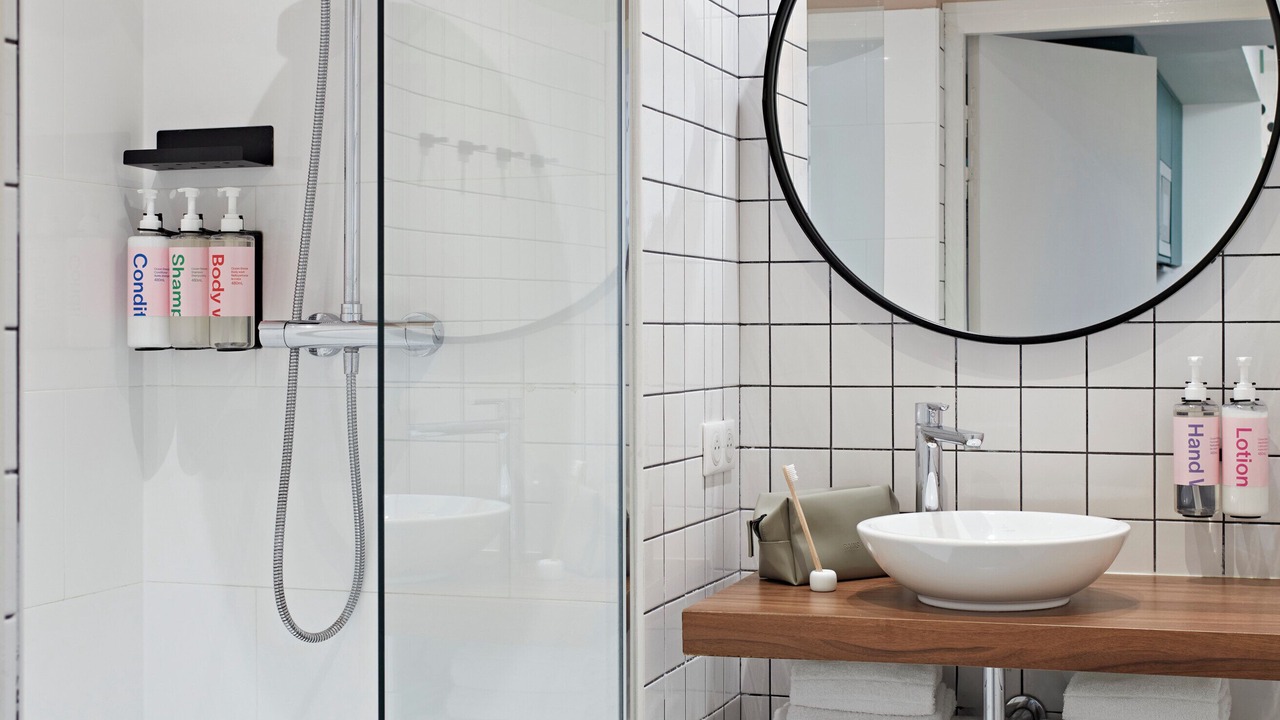 Photo of Bathroom in Issy-les-Moulineaux