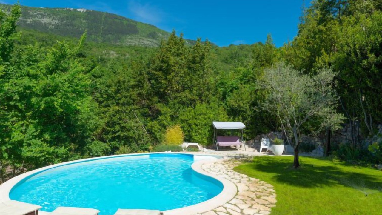 Photo of Outdoor in Zagore