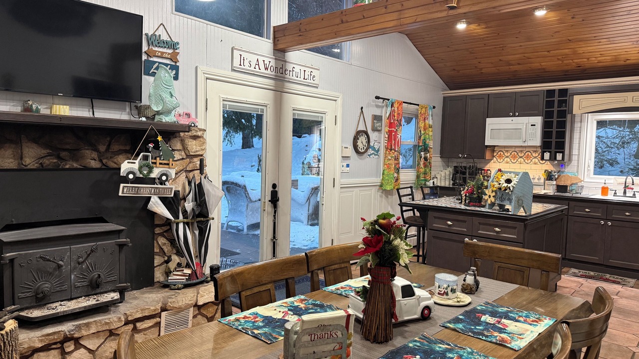 Photo of Others in Roscoe