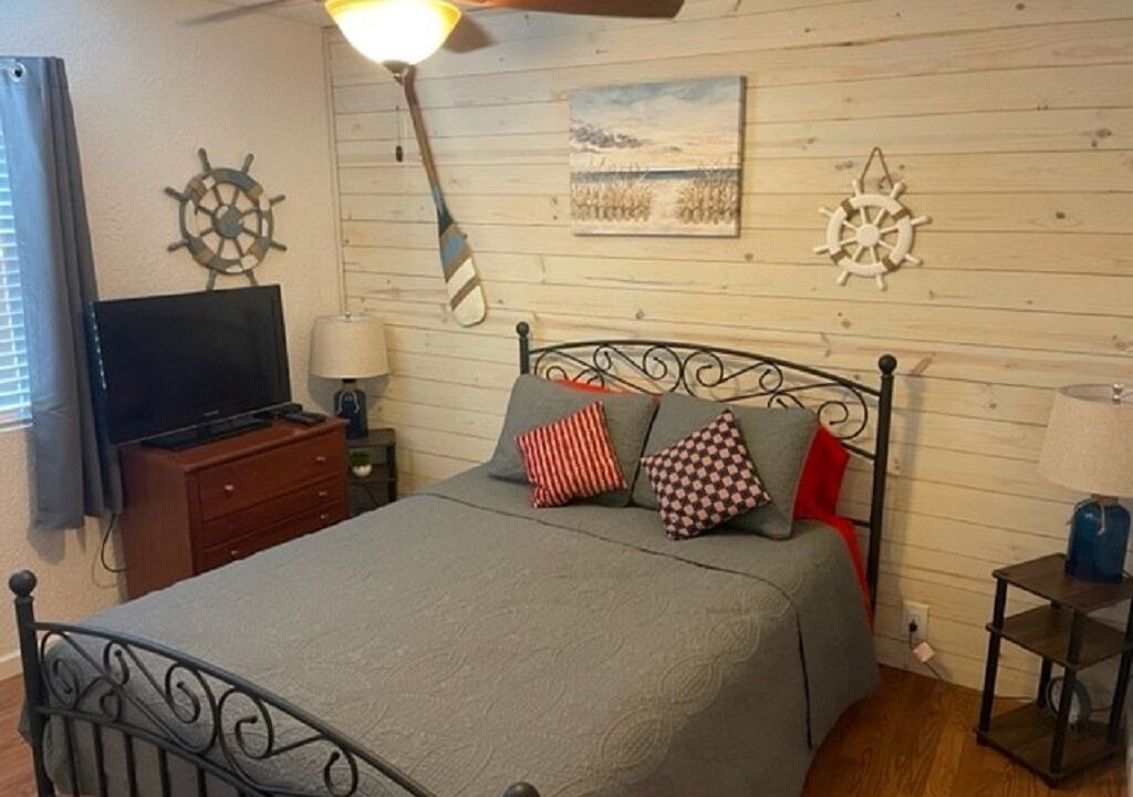 Photo of Bedroom in Tonto Basin