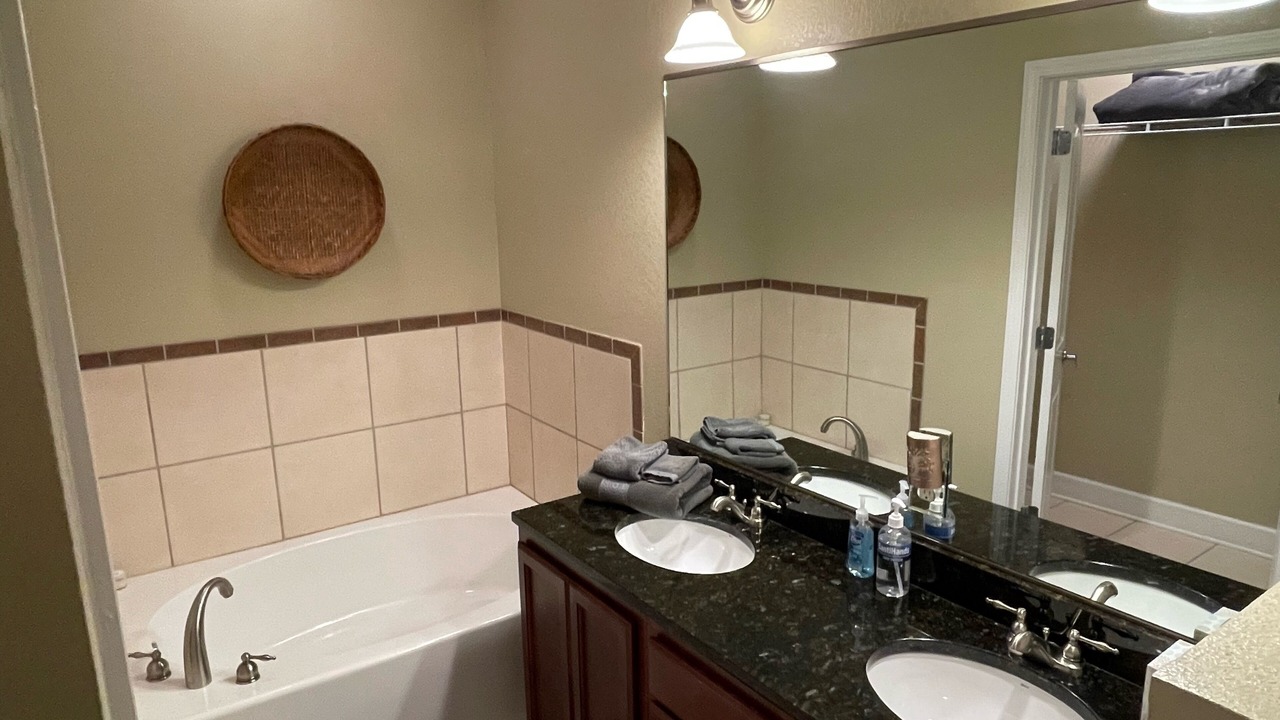 Photo of Bathroom in Bean Station
