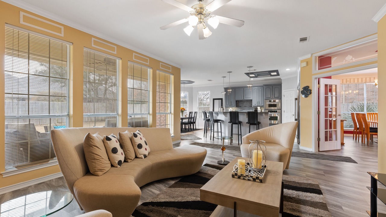 Photo of Bedroom in Colleyville